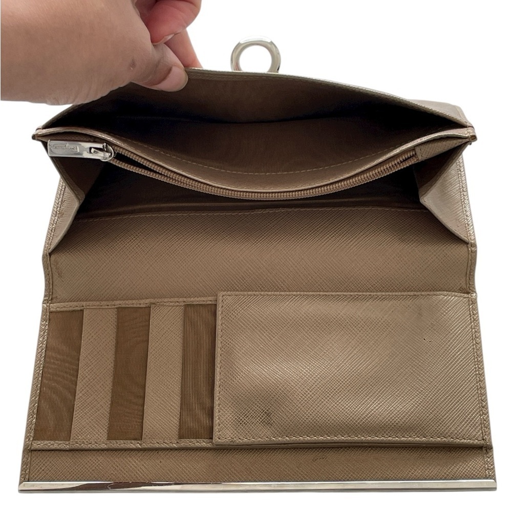 Salvatore Ferragamo Icona Clip Continental Wallet - Picture 13 of 14